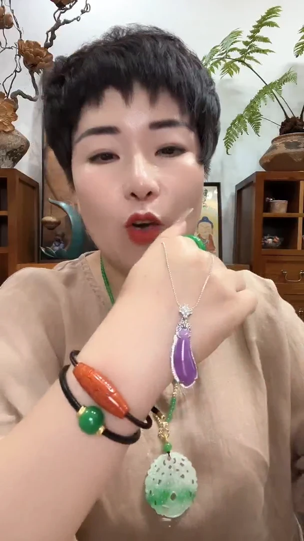 吊坠(赠链)合金翡翠607