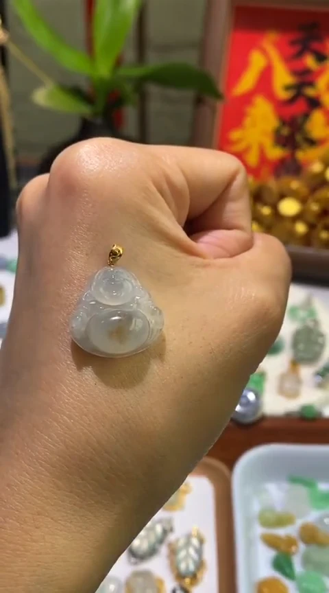 颈饰未镶嵌翡翠佛公~