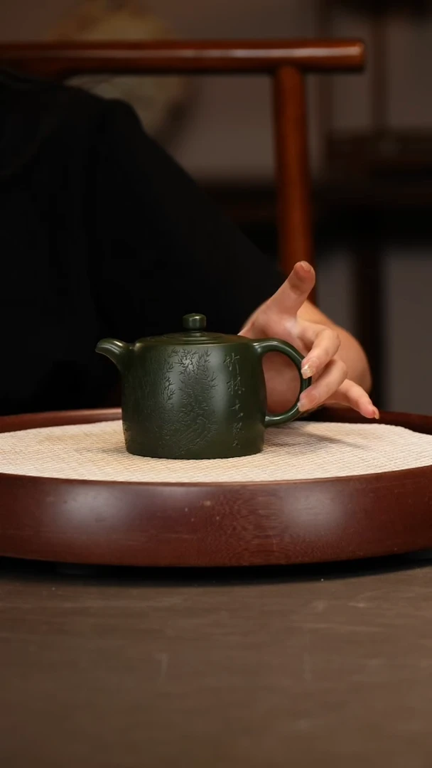 【顾海荣】 高井栏 顾氏老绿泥 270c+公道杯