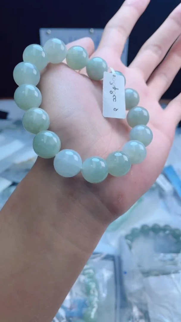 未镶嵌定制翡翠珠串卡