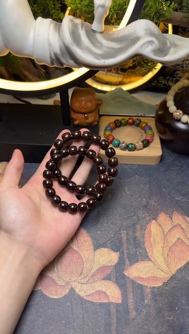 紫金鼠手串A012 紫金鼠红皮老料