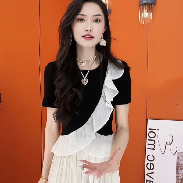 短袖女款爆款2025新款时尚穿搭洋气拼接荷叶边上衣设计感t桖女