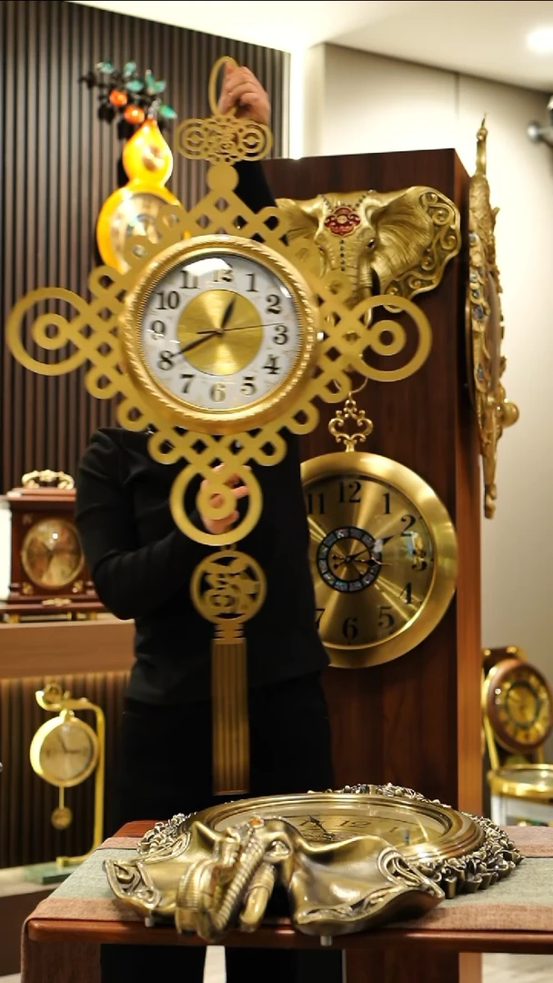 《**》0000000000000000000000000