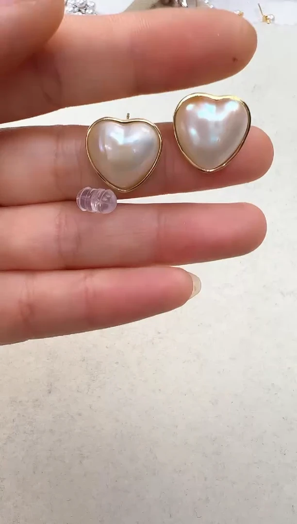 【闪购商品】拼合珍珠（马贝珠）耳饰银S925镶嵌光板白色心形
