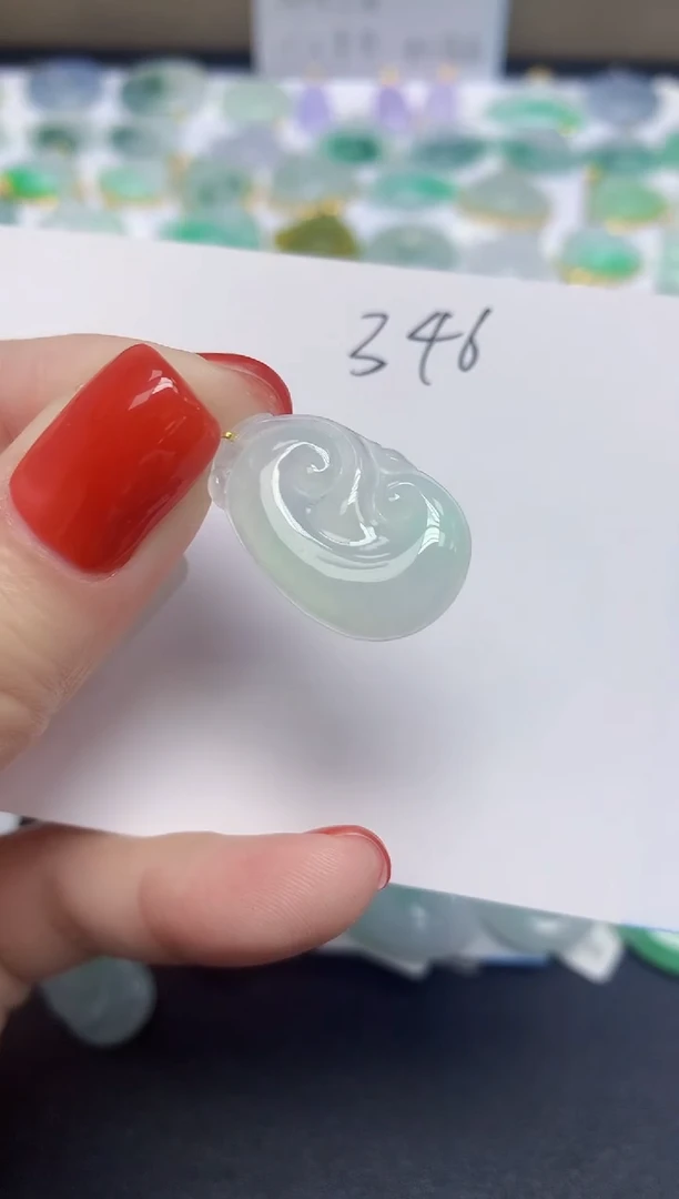 颈饰18K金镶嵌翡翠天然缅甸翡翠A货翡翠百元以上9元证书费自理