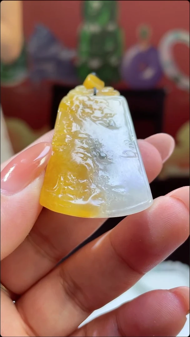 定制翡翠未镶嵌挂件