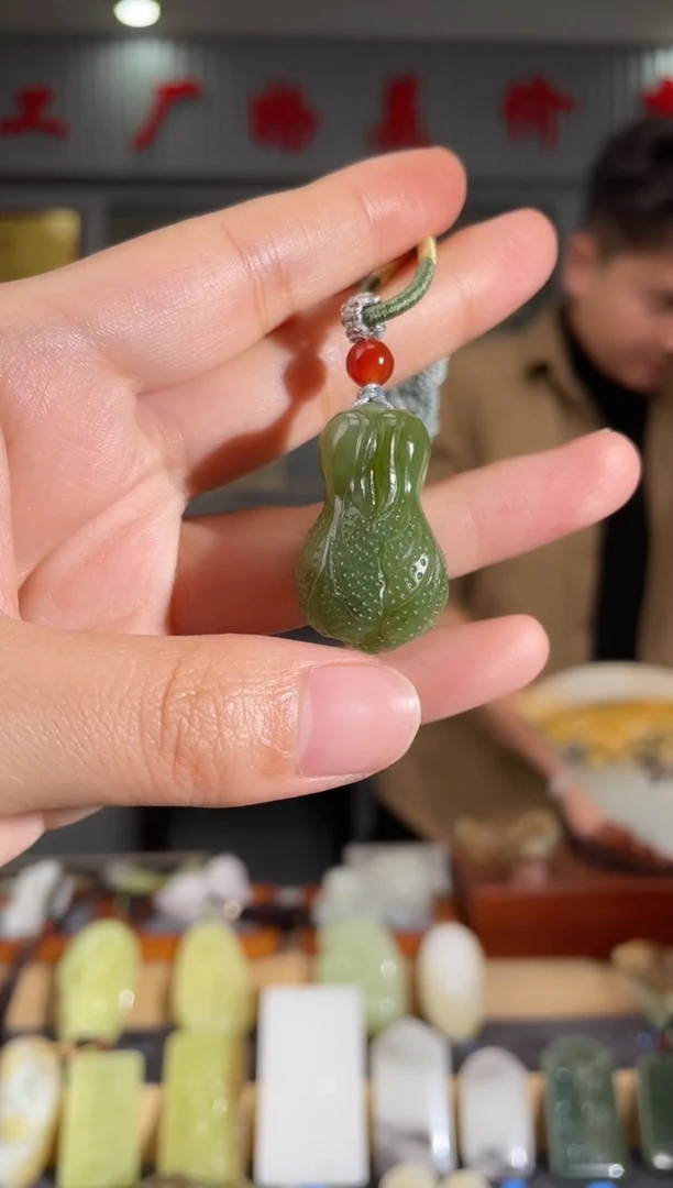 【闪购商品】和田玉颈饰未镶嵌拍一发一 多样性发货