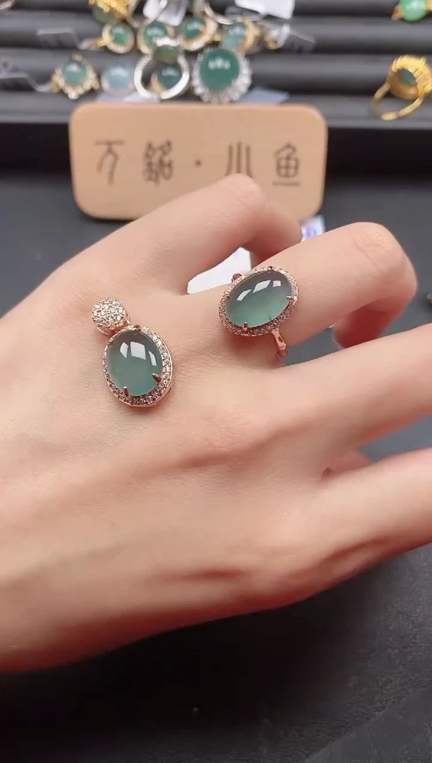 翡翠戒指银S925镶嵌5511