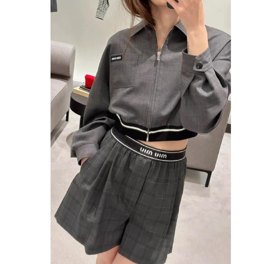 未使用 MIU MIU/缪缪 双双臻选/vv03334/缪缪短裙/38