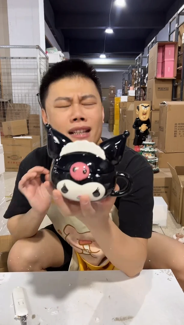 瓷片陶瓷库洛米带盖杯