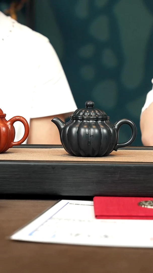 茶壶紫砂【P031】菊瓣230c BJZ