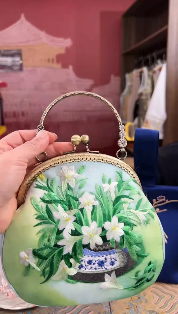 【闪购商品】刺绣 刺绣打籽绣苏绣手工刺绣包包