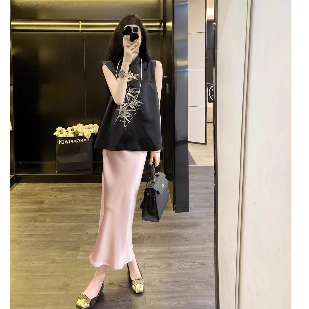 Leathercat垂感半身裙女2025新款高级感高腰显瘦气质a字包臀长裙