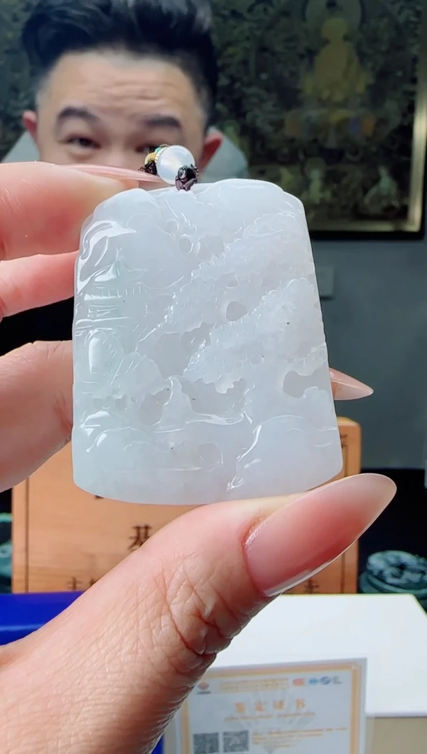 【闪购商品】翡翠颈饰未镶嵌11111111111