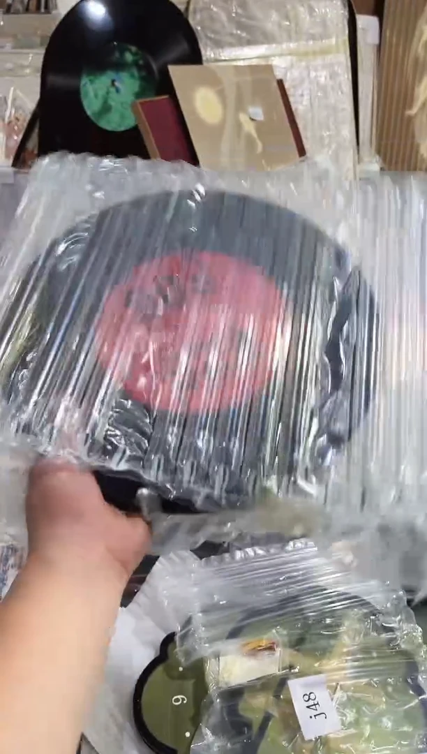竖款仓库清货  默认瑕疵