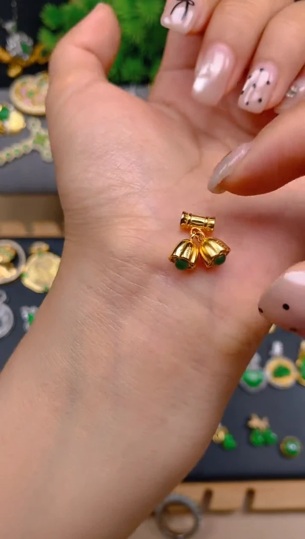 吊坠(不含链)银S925镶嵌翡翠两世欢