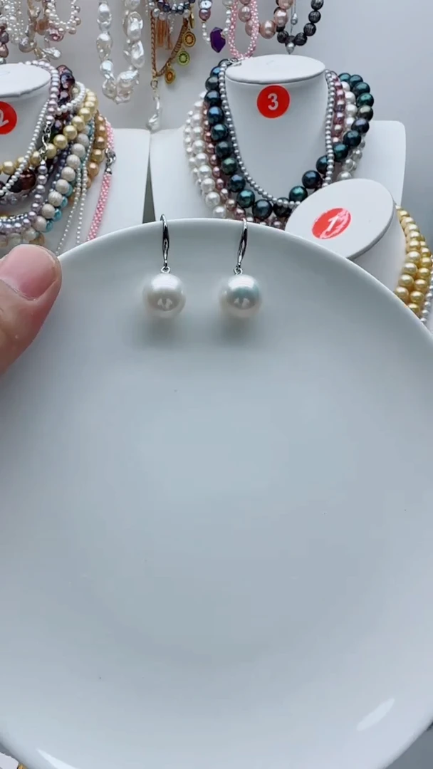 淡水珍珠未镶嵌颈饰1