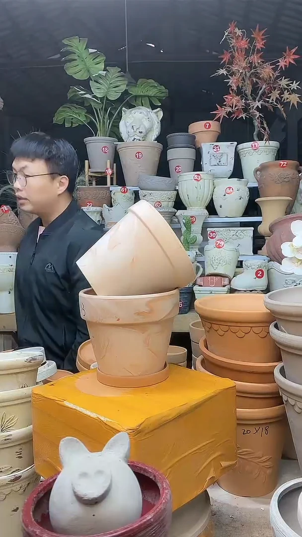 【闪购商品】缸2套16*13（红白）陶玛琪朵 送红托