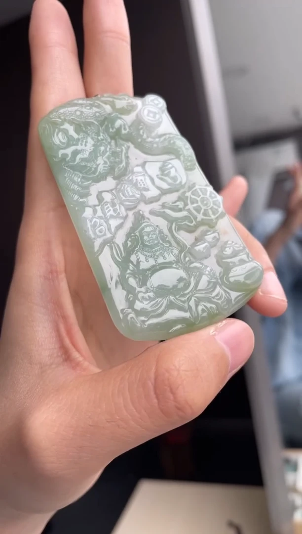 吊坠(不含链)未镶嵌翡翠天然缅甸A货翡翠