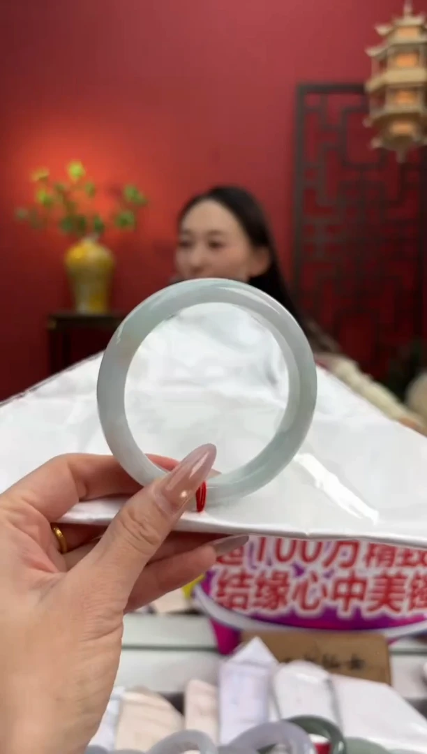 未镶嵌手镯翡翠翡翠手镯