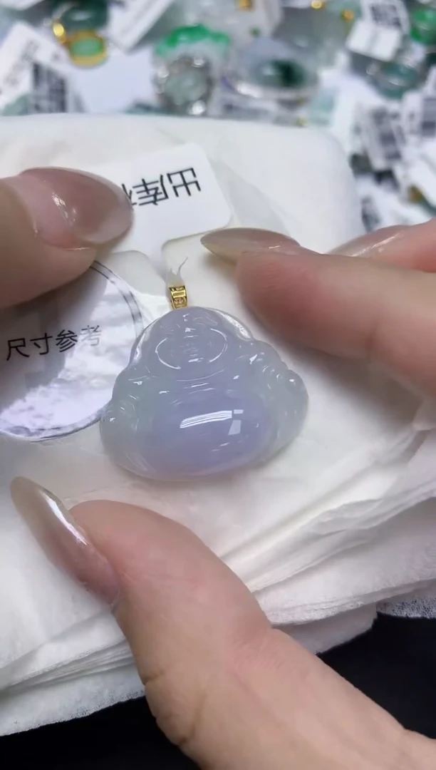 颈饰18K金镶嵌翡翠天然缅甸翡翠A货多样性发一件