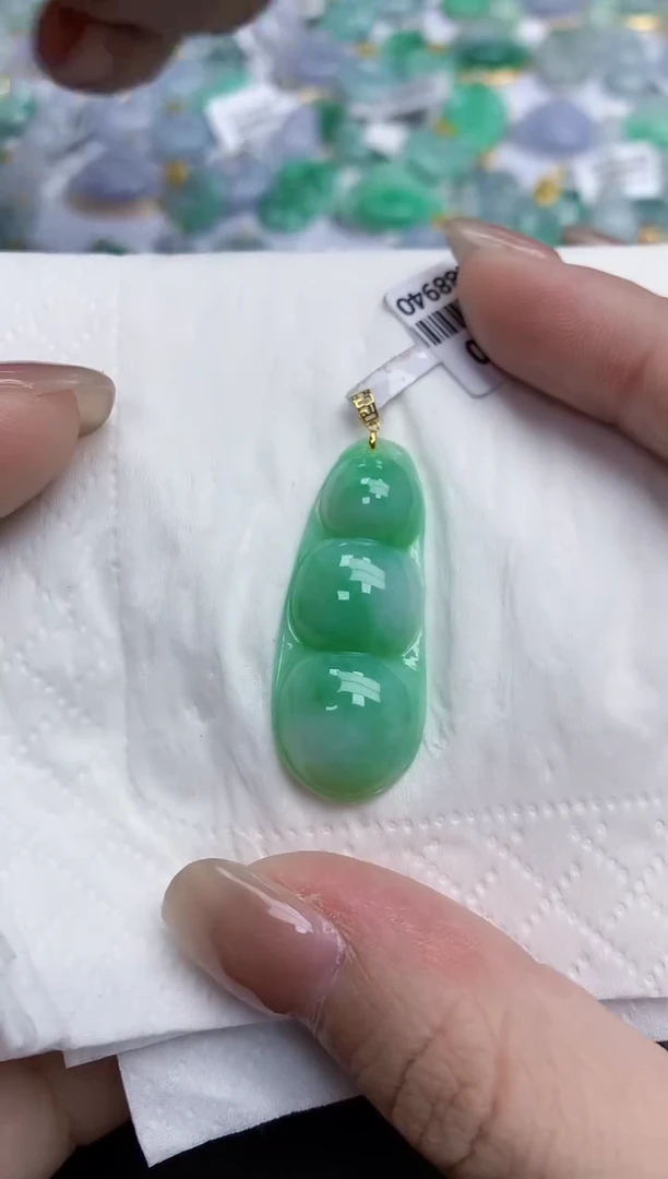 【闪购商品】翡翠颈饰18K金镶嵌天然缅甸翡翠A货