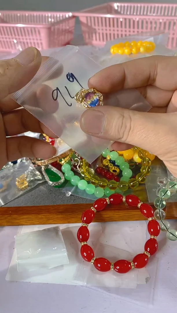 【闪购商品】水晶颈饰银S925镶嵌919红宝，蓝宝，多样性发一件赠链