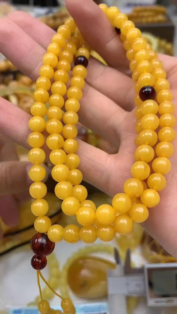 裸石琥珀未镶嵌链子卡6