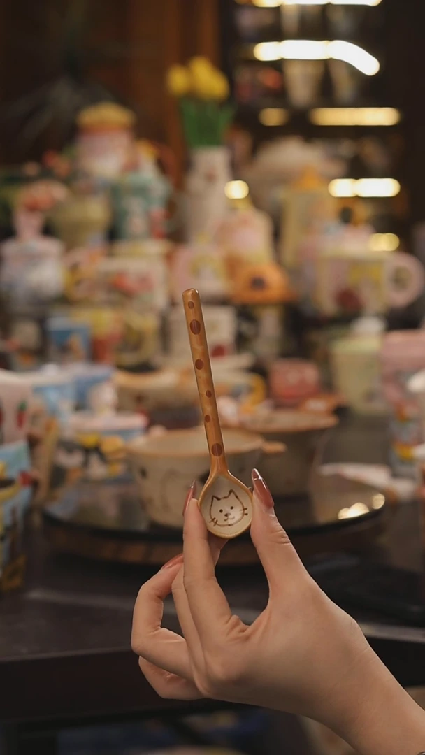 景德镇釉下彩绘设计师款式陶瓷