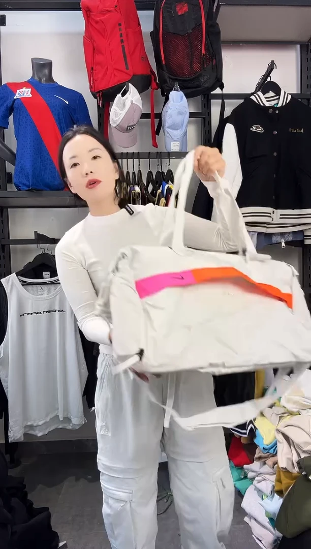 646 ·编码 瑕疵款直播间过款为准 尺码· 书包