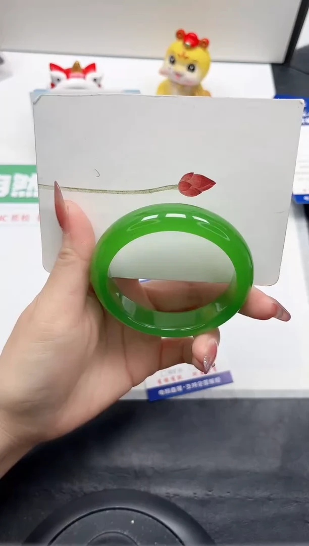 【闪购商品】石英质玉手镯未镶嵌111-58