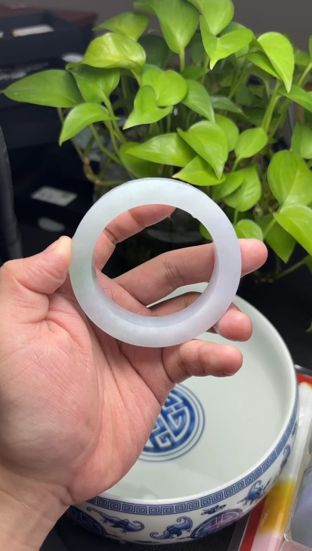 【闪购商品】定制翡翠定制手镯不退不换未镶嵌定制手镯不退不换