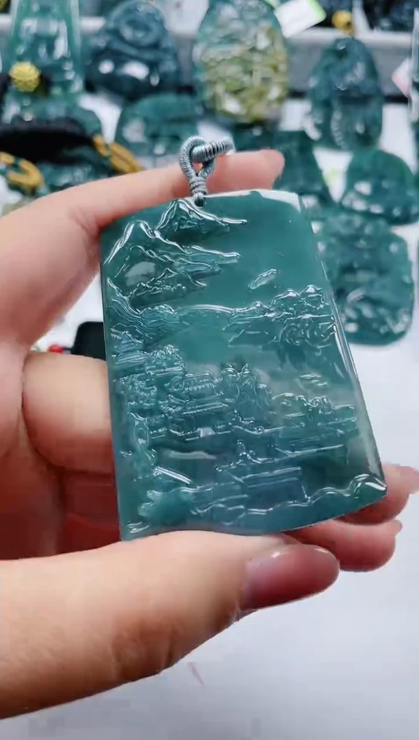 【闪购商品】翡翠颈饰未镶嵌