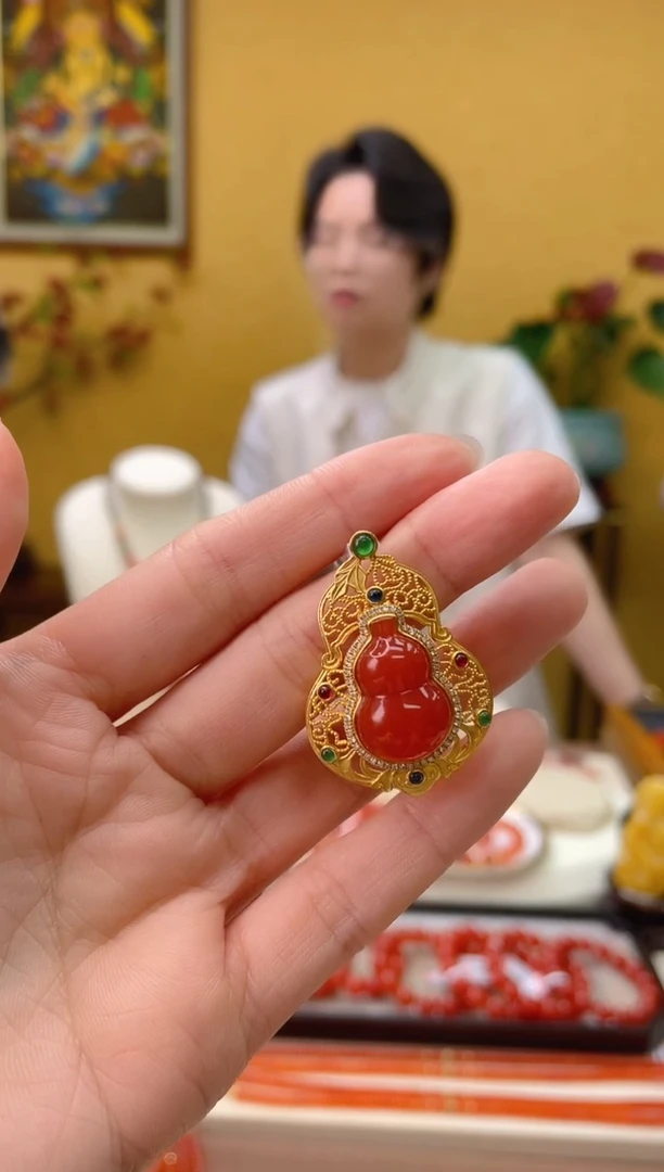 南红玛瑙18K金镶嵌颈饰53@@JH50427071