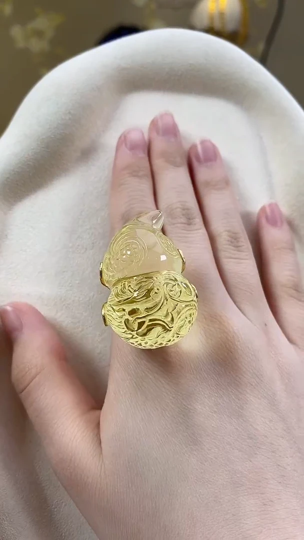 未镶嵌琥珀戒指戒指