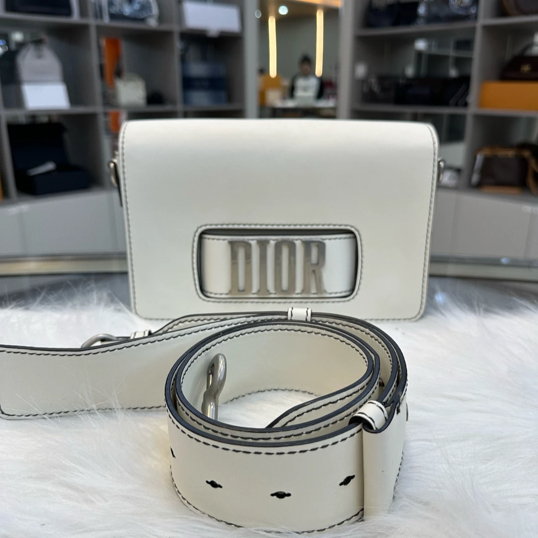 95新 DIOR/迪奥  Dior/迪奥字母包 HS04178