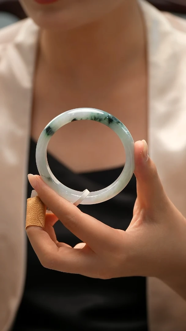 未镶嵌手镯翡翠87号