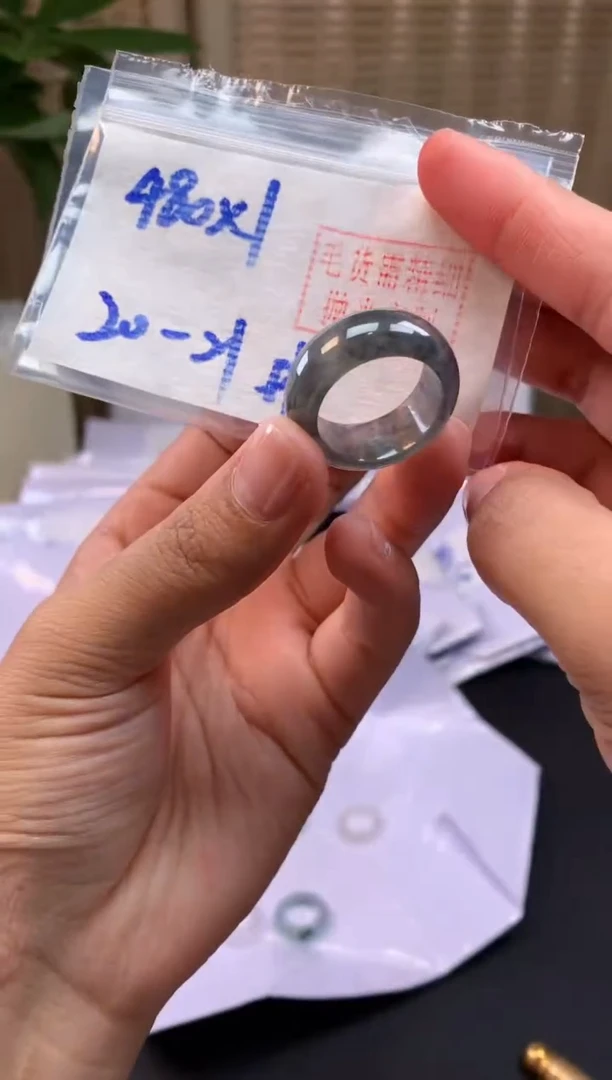 【闪购商品】定制翡翠未镶嵌戒圈#480元-毛货需精细抛光