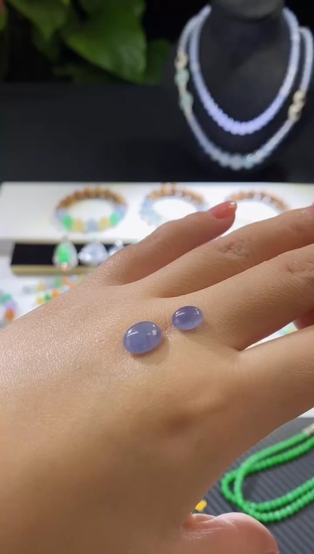 【闪购商品】翡翠挂件未镶嵌紫蛋2颗