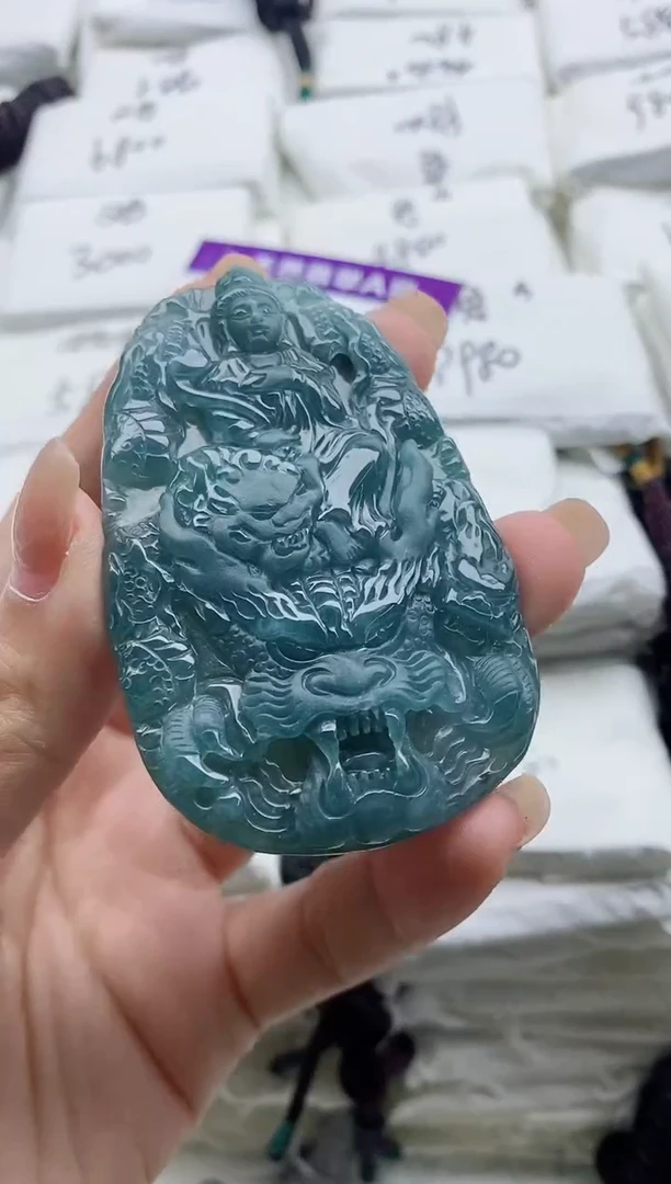 颈饰未镶嵌翡翠8
