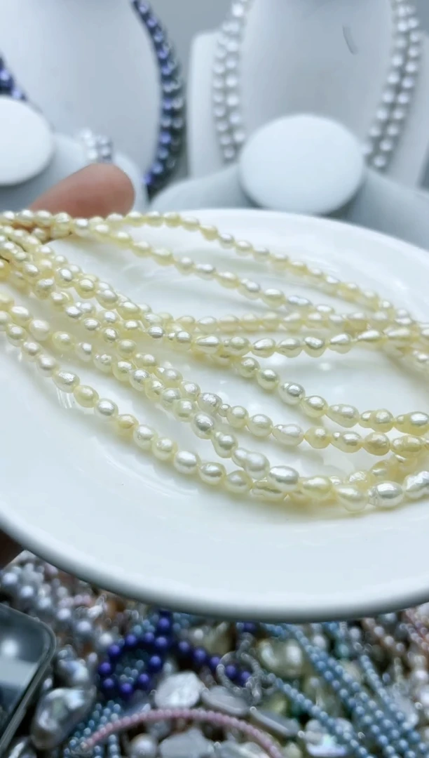 【闪购商品】淡水珍珠颈饰钛钢1