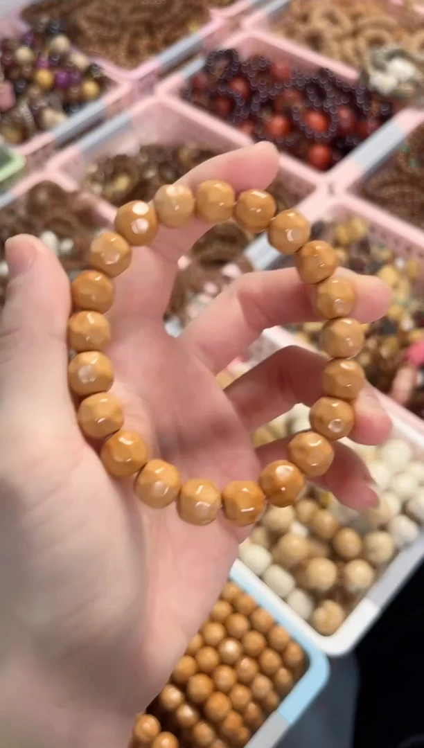 菩提根/象牙果手串猴头奶酪 11mm 全品