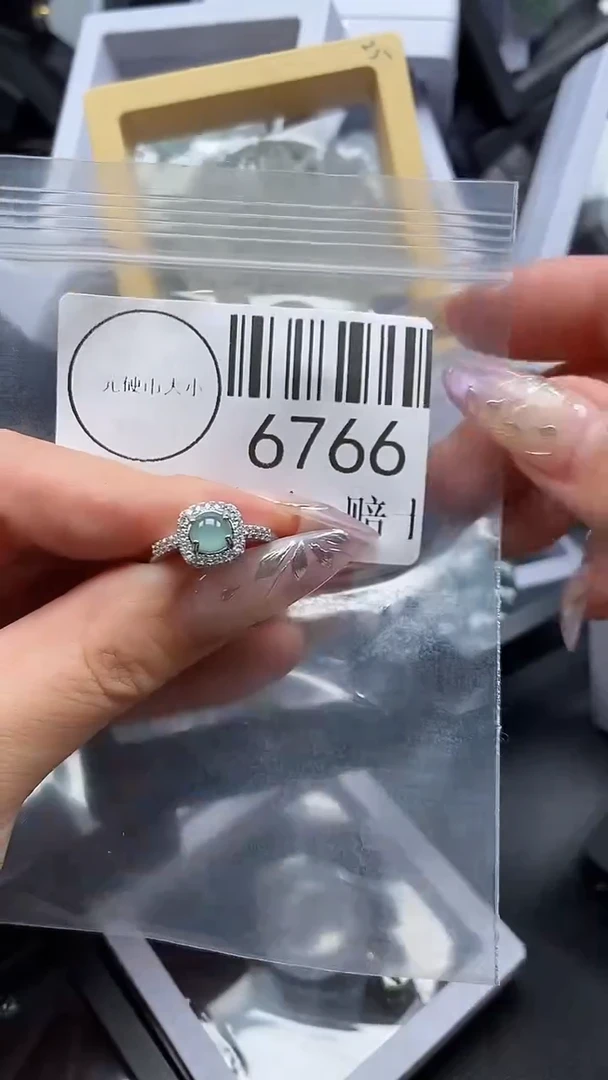 吊坠(不含链)未镶嵌翡翠6766