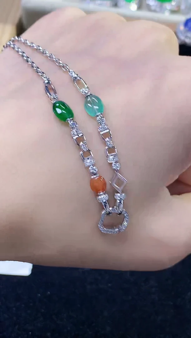 项链18K金镶嵌翡翠YS多样性发其一