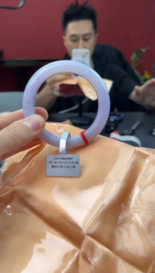 未镶嵌手镯翡翠5