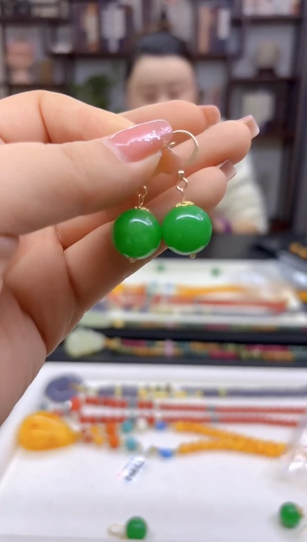 【闪购商品】翡翠耳饰14K金镶嵌耳勾E665