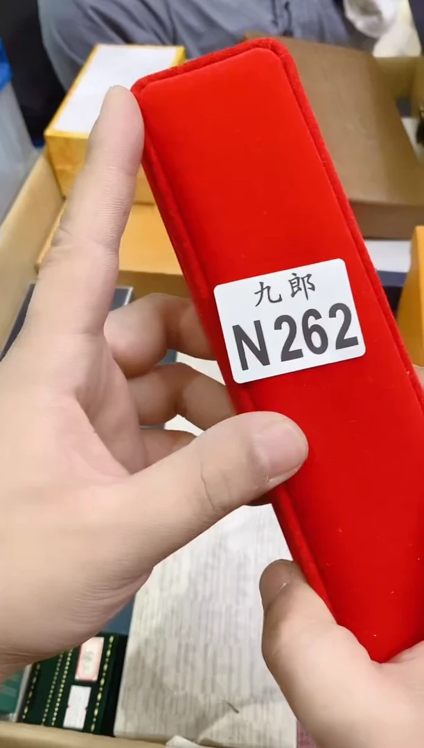 瓷片262骑哈雷的老街骑哈雷