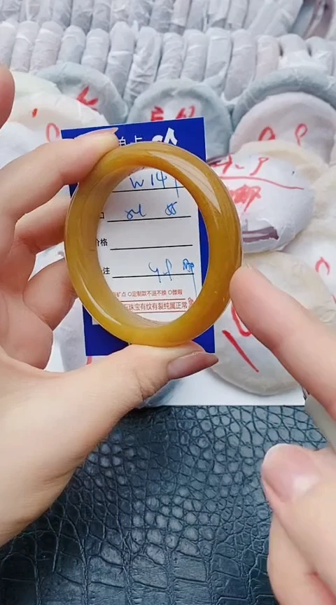 未镶嵌手镯石英质玉w141+54-55