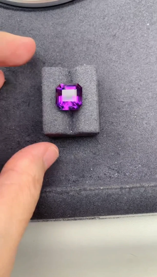 未镶嵌珠宝半成品紫晶6ct紫水晶  BG
