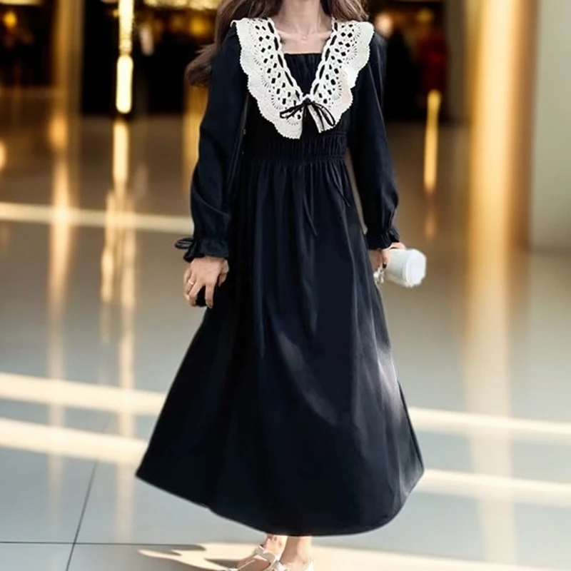 黑色小香风蕾丝娃娃领丝绒连衣裙女春季新款收腰减龄显瘦长裙子潮